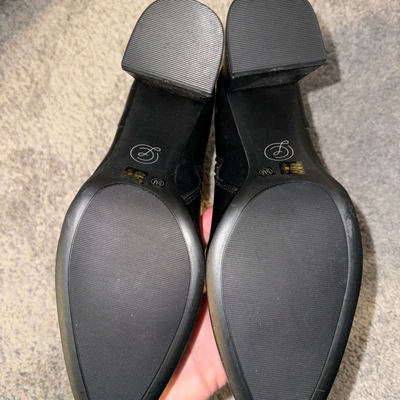 Chinese Laundry Platform Bootie - Picture 9 of 9